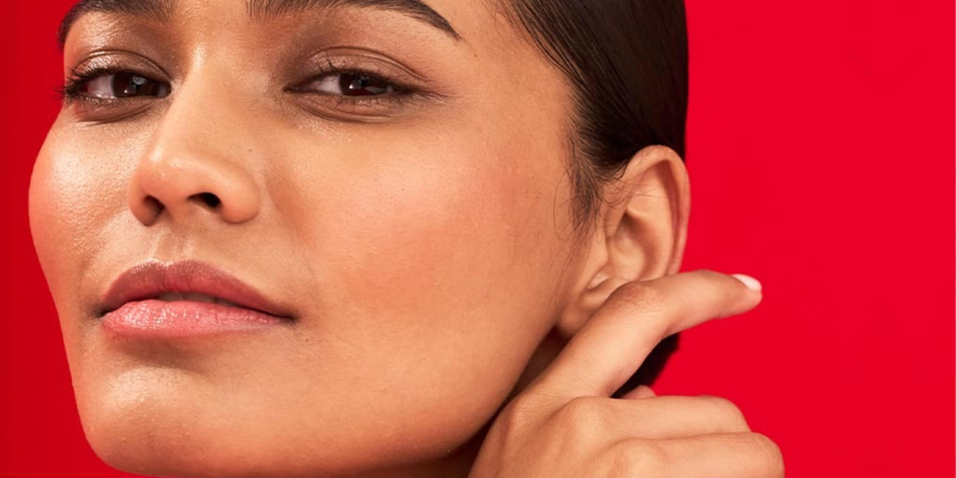 Fight sagging and achieve firm, tighter-looking skin